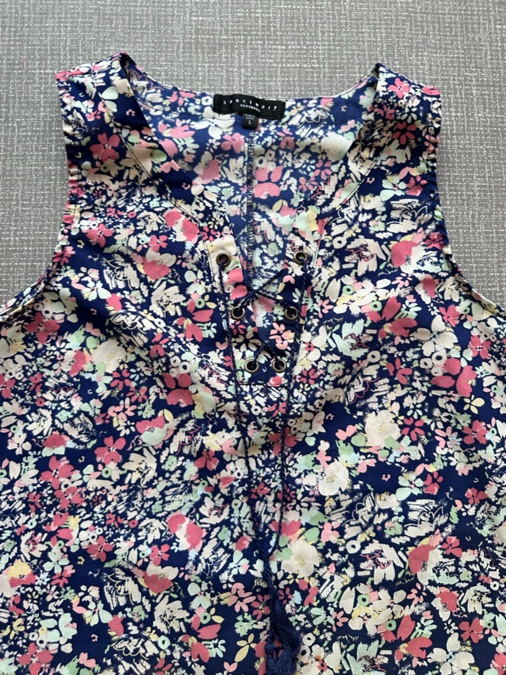 Sanctuary Navy Floral Tie-Front Sleeveless Camisole - Picture 6 of 12